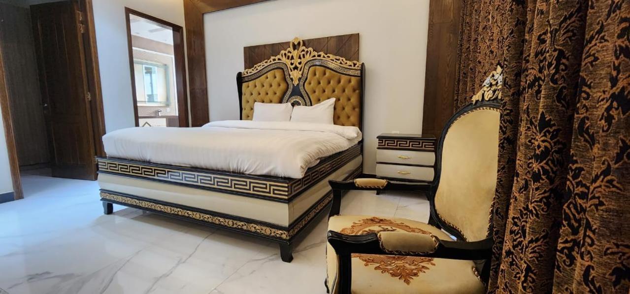 Palm Tree Hotel 拉合尔 外观 照片