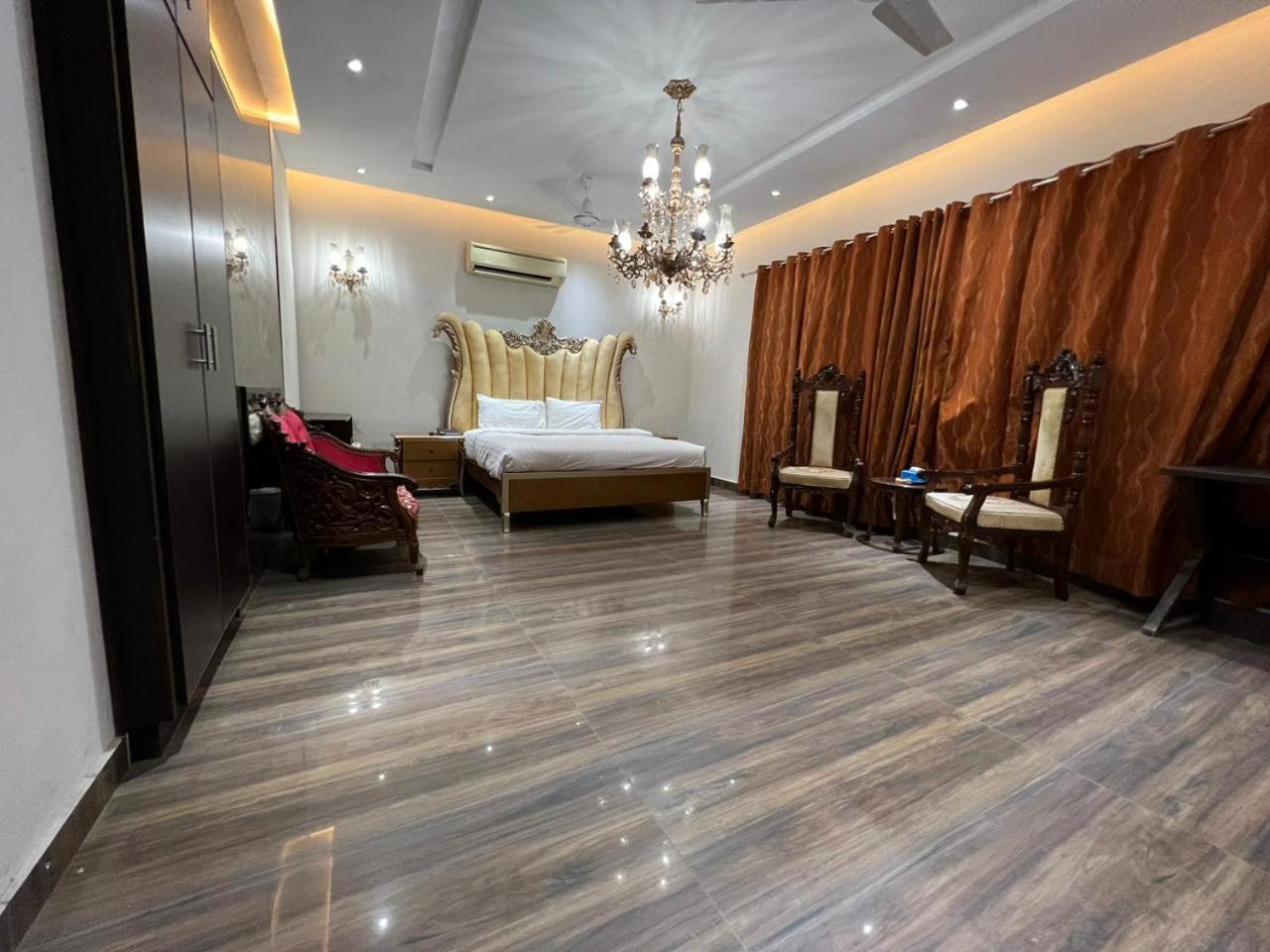 Palm Tree Hotel 拉合尔 外观 照片